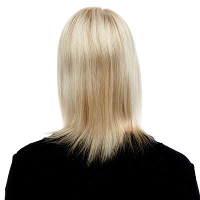 Applicering av nail hair extensions Steg 1